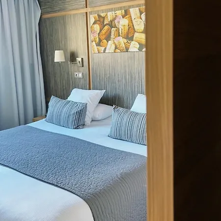 מלון The Originals Boutique, Neptune, Montpellier Sud