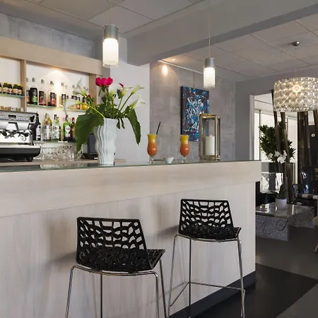 فندق The Originals Boutique, Neptune, Montpellier Sud كارنو بلاج